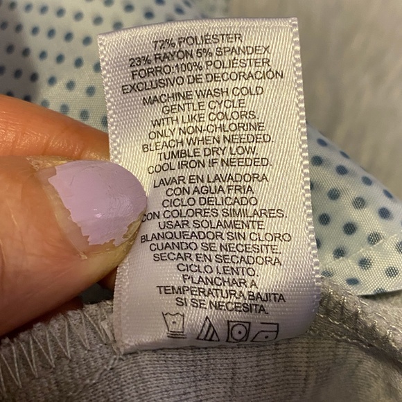 Company Ellen Tracy blazer, size XL. - Picture 4 of 7